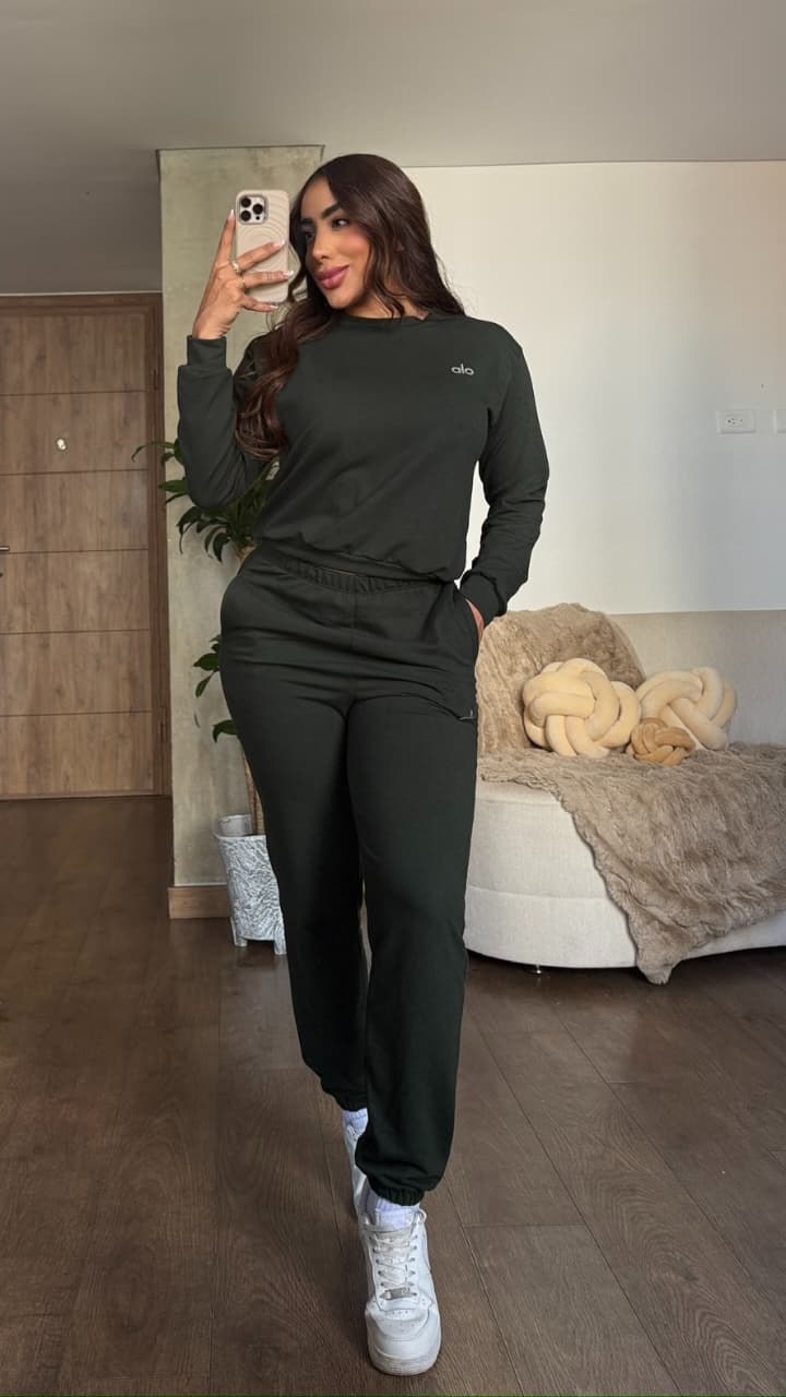 REF: VERDE OSCURO AURA